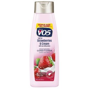 VO5 STRAWBERRIES AND CREAM CONDITIONER